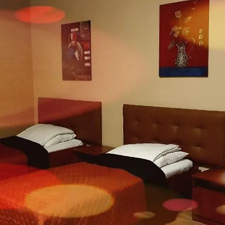Inn Forest